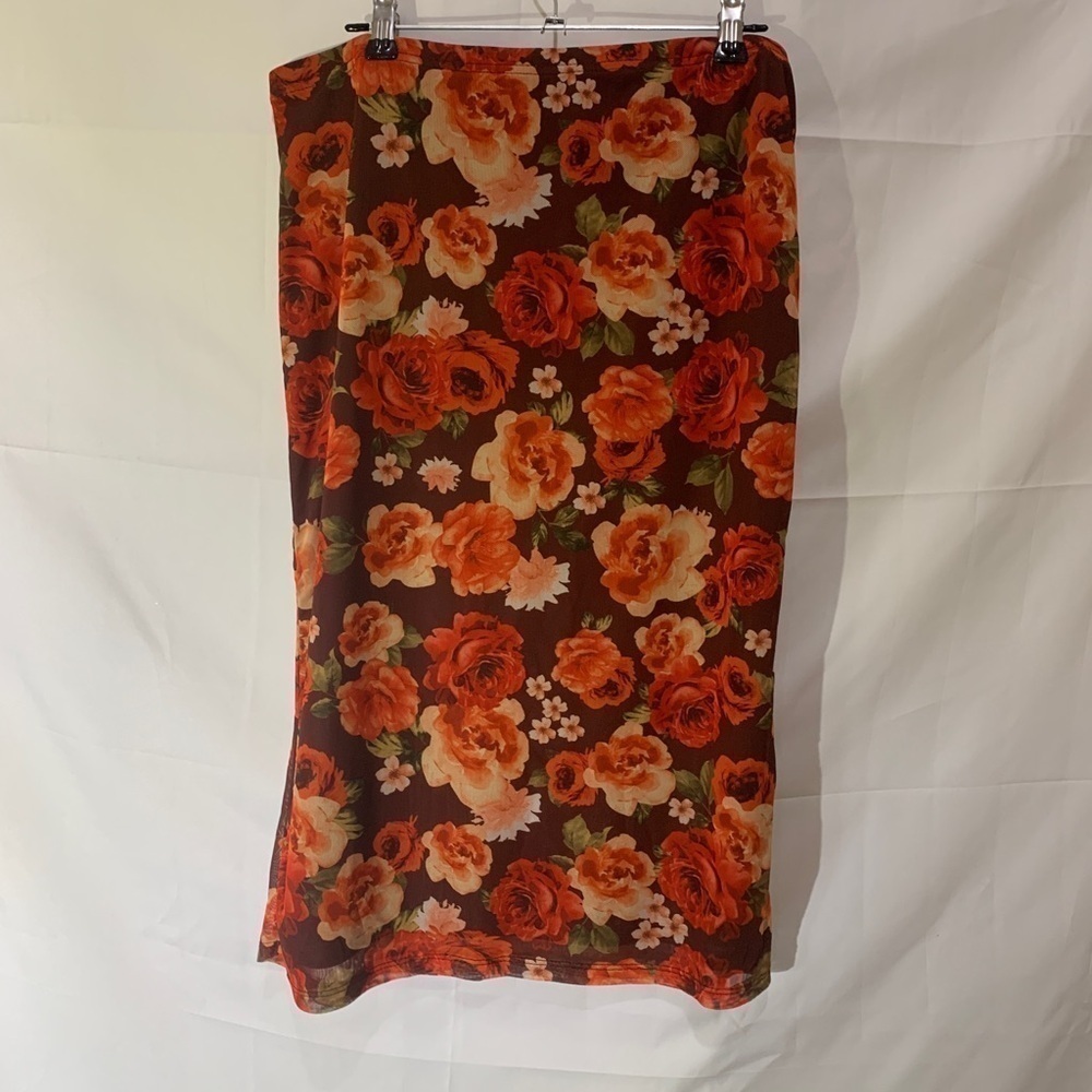 3/$28❤️SHEIN floral, multicolor print skirt, size XL - Picture 4 of 5